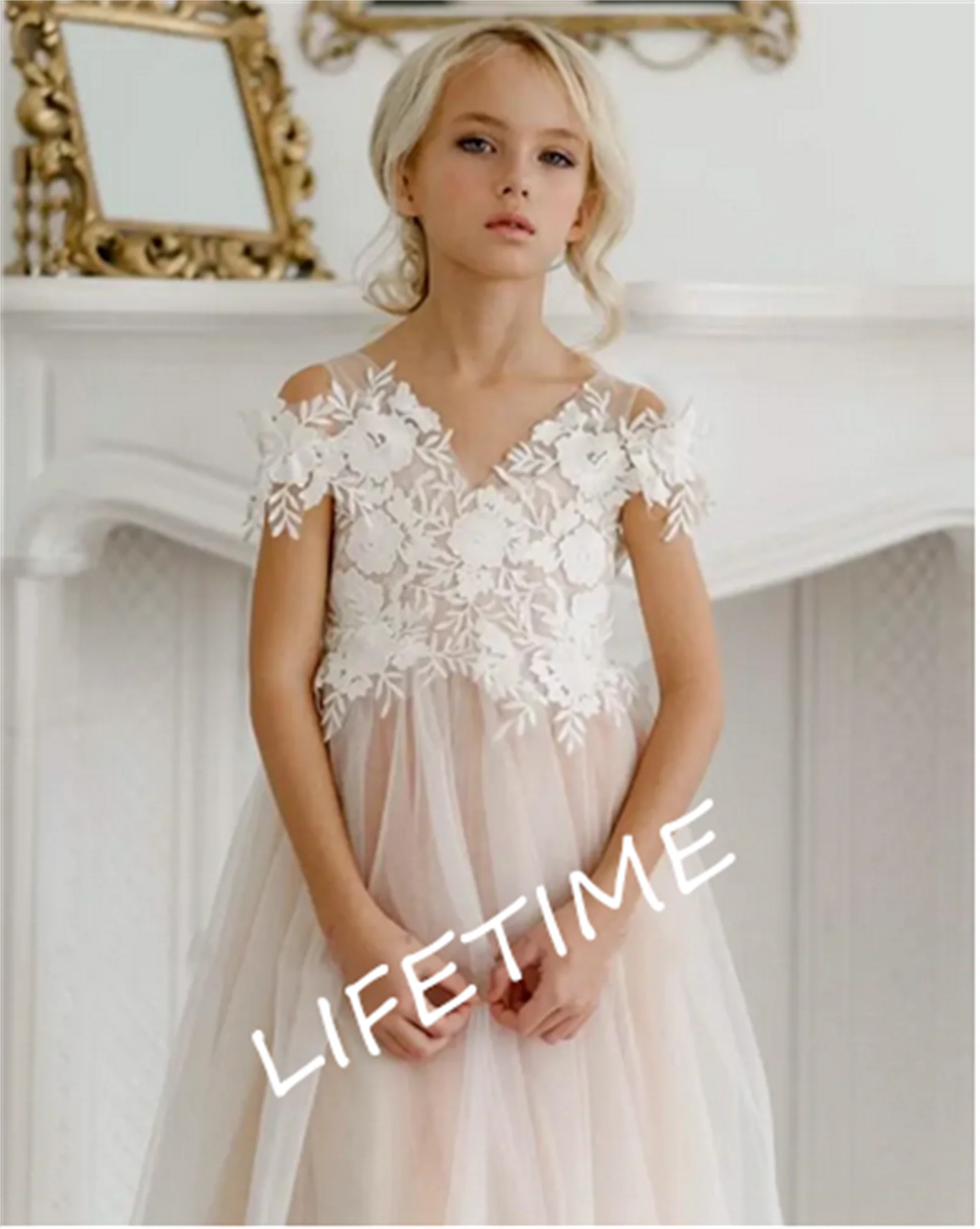 Handmade Tulle Lace Flower Girl Dress for Wedding V Neck Girl Birthday Party Gown First Communion Dress