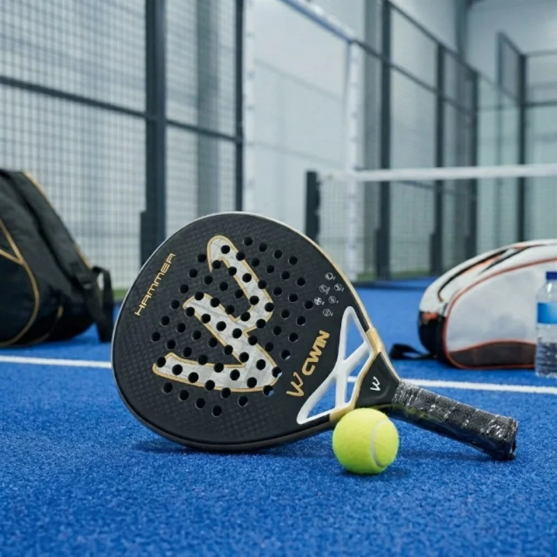 CWIN Hammer 18K Carbon Padel-Schläger Schwarz-Gold Professioneller Paddle-Tennis-Schläger mit Tragetasche für Fortgeschrittene Spieler – Detail 9