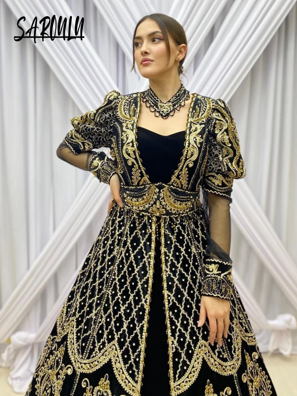 

Luxury Velvet Gold Beaded Evening Dress Caftan Illusion Sleeves Muslim Long Prom Customized Wedding Kaftan Women Formal Party