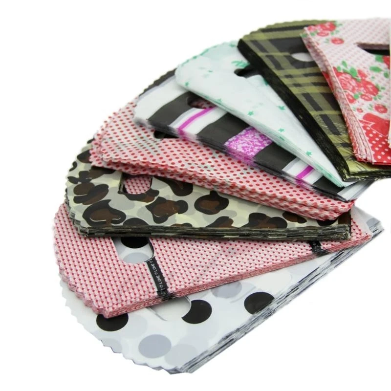 F92B Petits sacs en plastique Ensemble 50 points fleur fleur conception conception cadeaux délicats