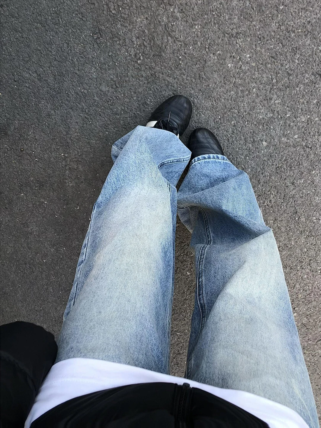 

American Retro Light Blue Wide Leg Men's Jeans Loose Fit Straight Cut Elastic Waist Long Trousers with Water Wa Effect