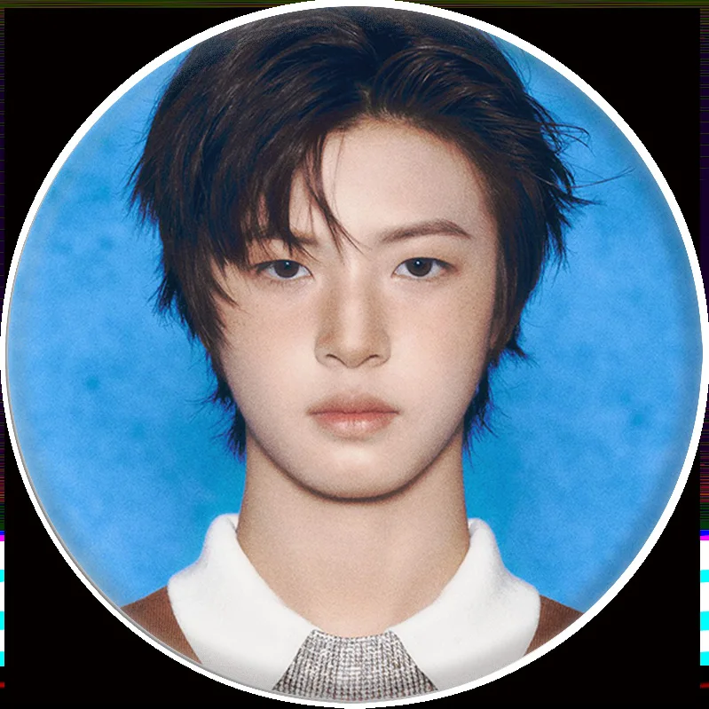 A2O SOUL New Idol Member ZET ZAI Fashion Badge Pins MOON AYDEN SEOHA Concept Photo Print Brooches Bag Hat Clothing Decor Gifts