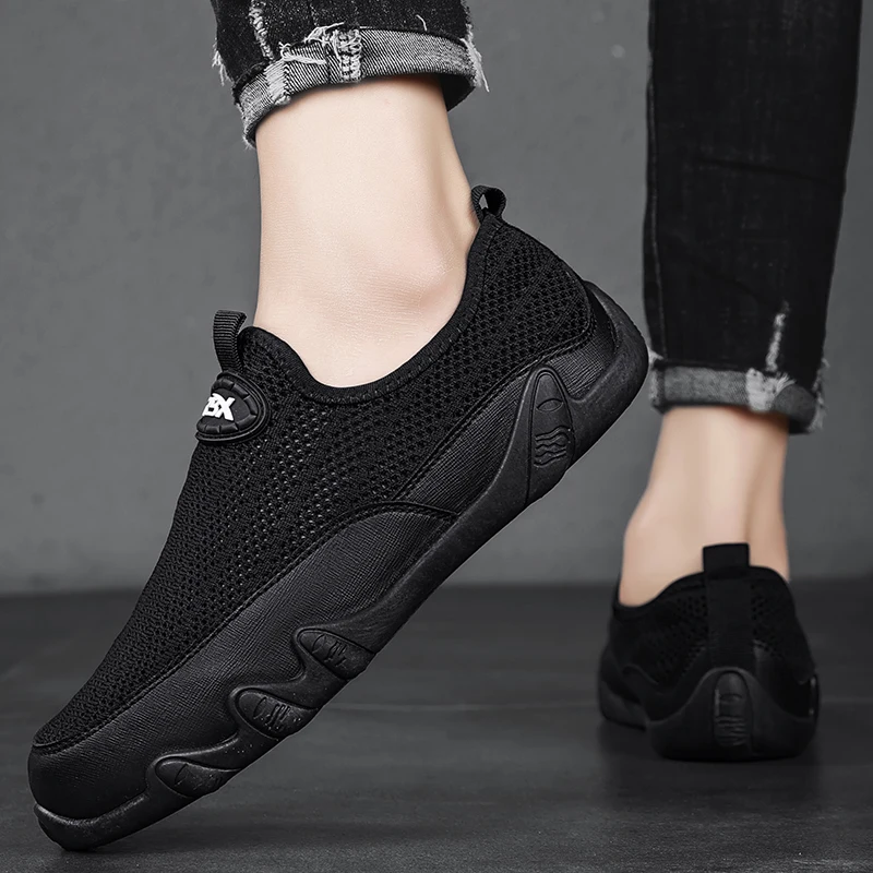 

Shoes for Man Luxury Sneakers Outdoor Flat Bottomed Summer Tenis Masculino New Mesh Fashion Walking Comfortable Sneakers Shoes