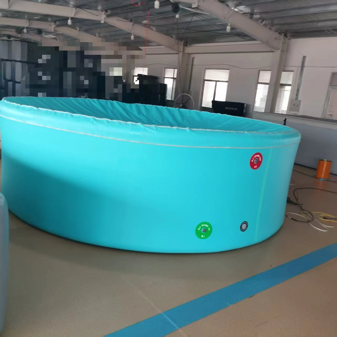 شحن إلى شعار مخصص كبير الحجم حمام سباحة قابل للنفخ في الهواء الطلق مادة غرزة مزدوجة حمام سباحة مائي محمول للسباحة