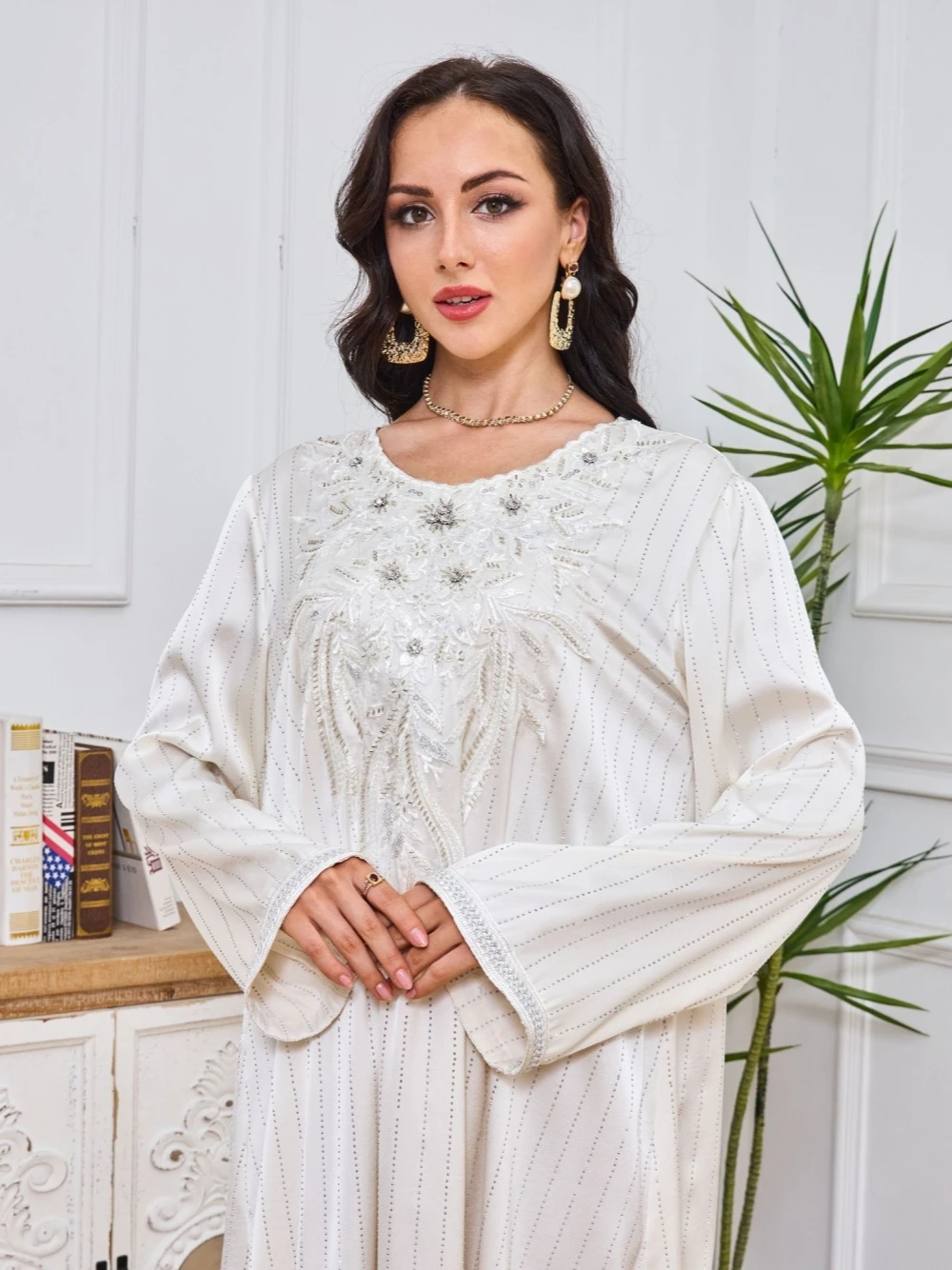 Vestido de noche con cuentas y cuello redondo para mujer, bordado con purpurina, apliques musulmanes, fiesta de cumpleaños, graduación, Abaya elegante, bata de Dubái personalizada