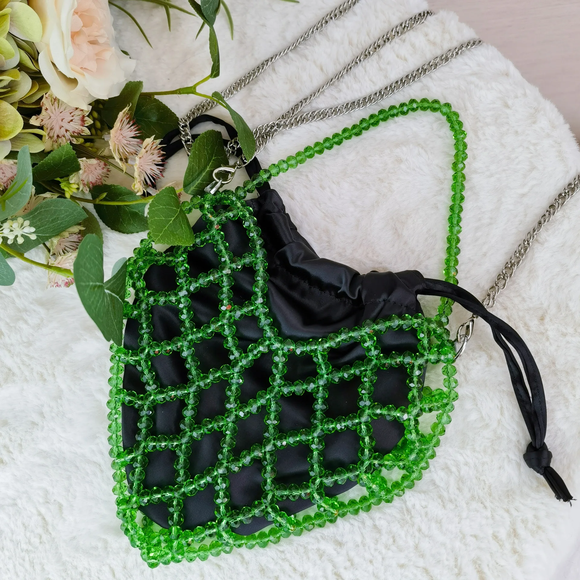 Fine Hand-beaded Heart Handbags For Women 2024 Spring New Tote Handbags Crystal Beading Party Shoulder Bags Small Clutches Purse