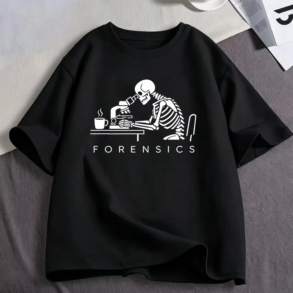 T-shirt d'investigateur criminaliste, motif squelette et microscope, humoristique, pour hommes et femmes, coupe oversize, manches courtes, streetwear