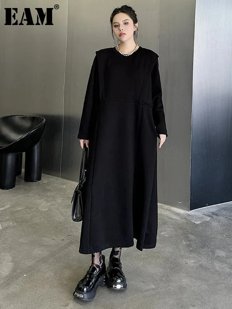 [EAM] Women Black Brief Big Size Shaped Midi Thick Dress New Round Neck Long Sleeve Fashion Tide Spring Autumn 2024  1DH6822