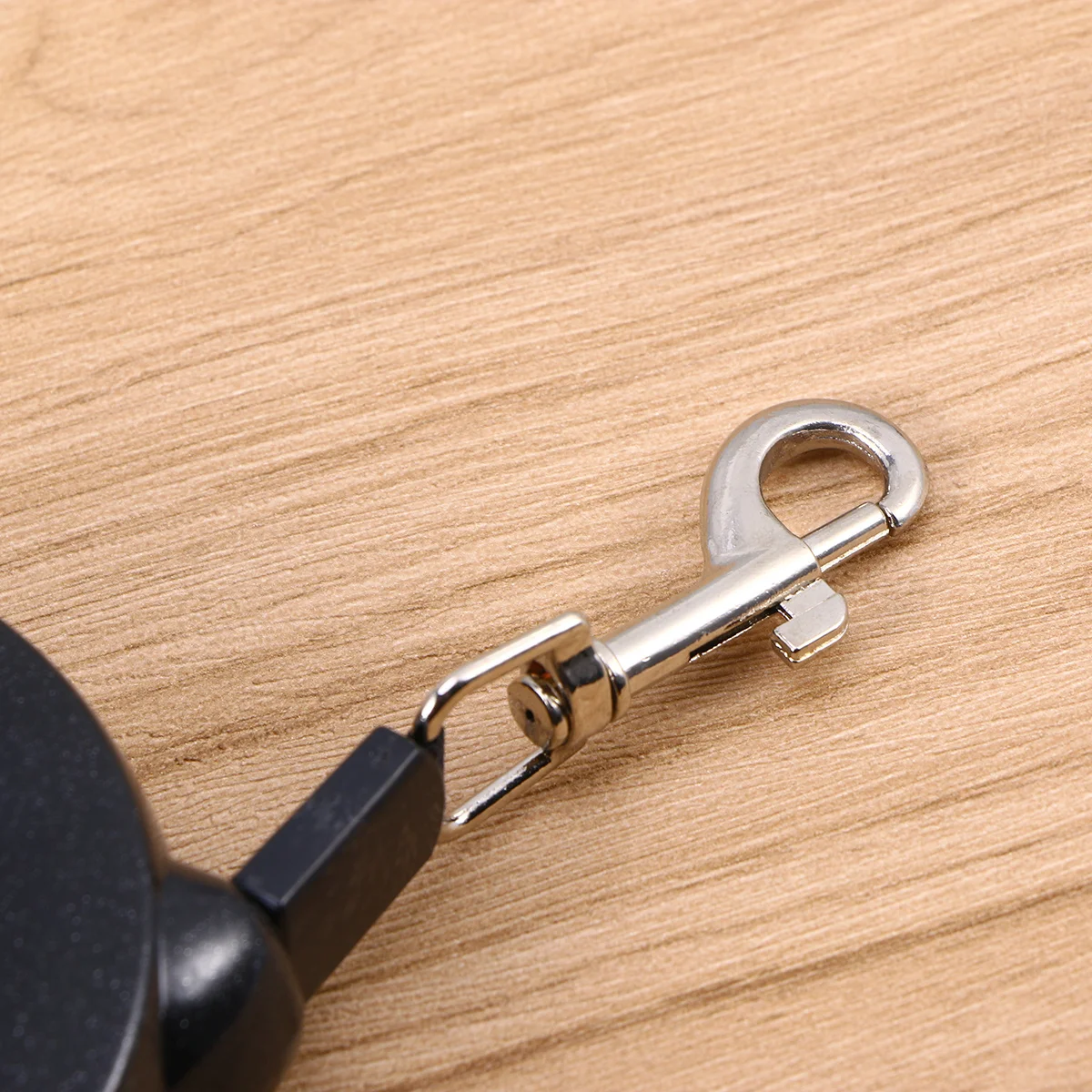 

Automatic Retractable Dog Leash Black Braking Large Handle Small Medium Pets Pet Lead