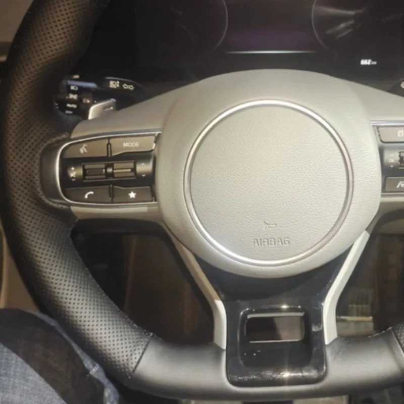 

Custom Hand-stitched Black Genuine Leather Car Steering Wheel Cover For KIA K5 DL3 2020-2022 Sportage 5 GT-Line 2021-2023