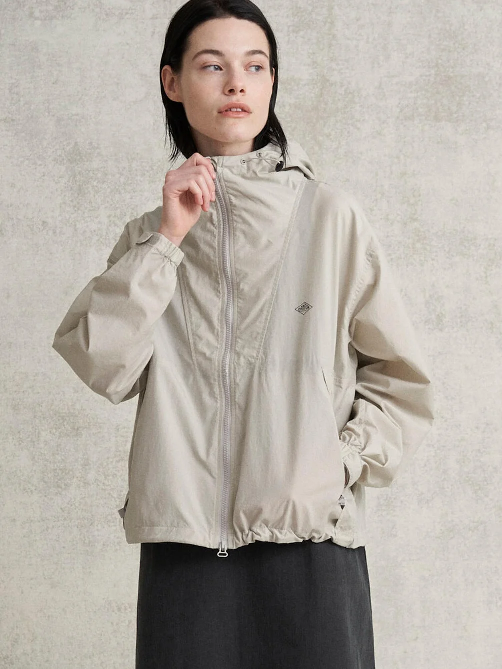 

Spring 2026 New Nylon Waterproof Outdoor Casual Hooded Versatile Jaet Ultra-light Collaborative Work Ladies ort Coat