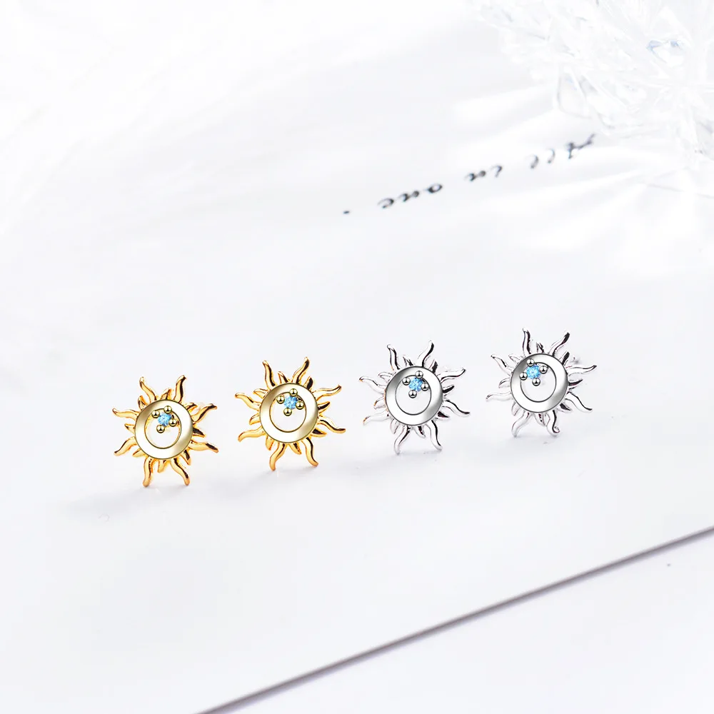 

100% настоящее серебро 925 пробы, крошечные 8 мм x 8 мм, полые солнце с серьгами-гвоздиками CZ, подарок для девочек, друзей, детей, леди XY852