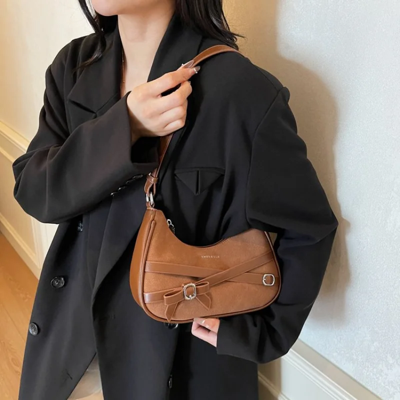 

Fashion-Forward Ladies Handbag Crafted From Bobcat-Print Leather Featuring High-End Ireland Lightweight Soft Modern Look