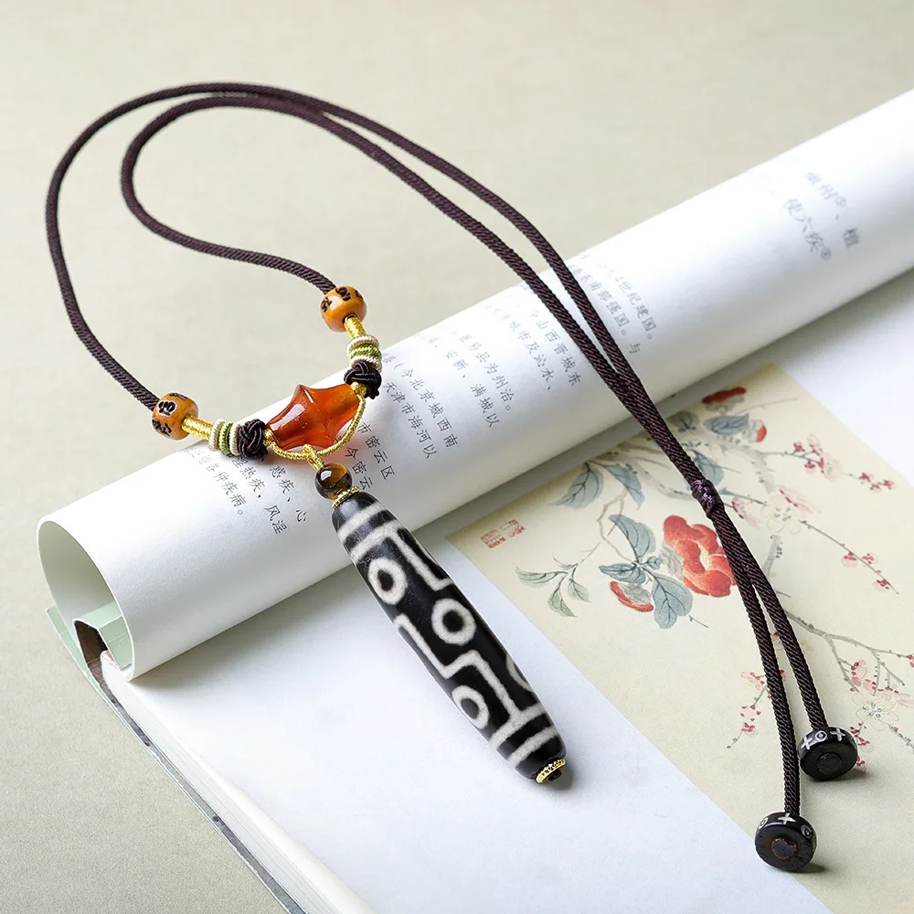 

Hand-Woven Wrapped Nine-Eyed Dzi Bead Tibetan Jewellery Necklace Original Wenzai Bone Ethnic Style Sweater Chain