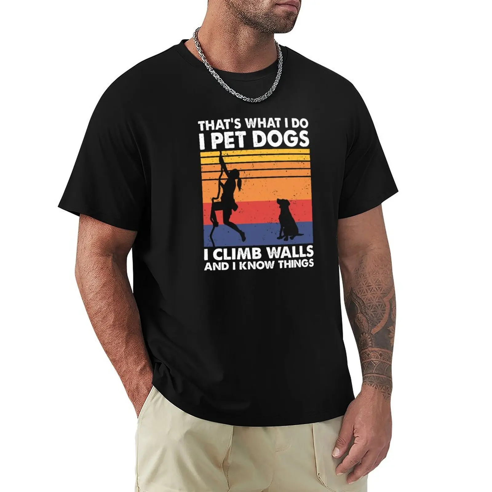 Pet Dogs Climb Walls Bouldering Climbing Woman T-Shirt Casual Street Style Short Sleeve Tee