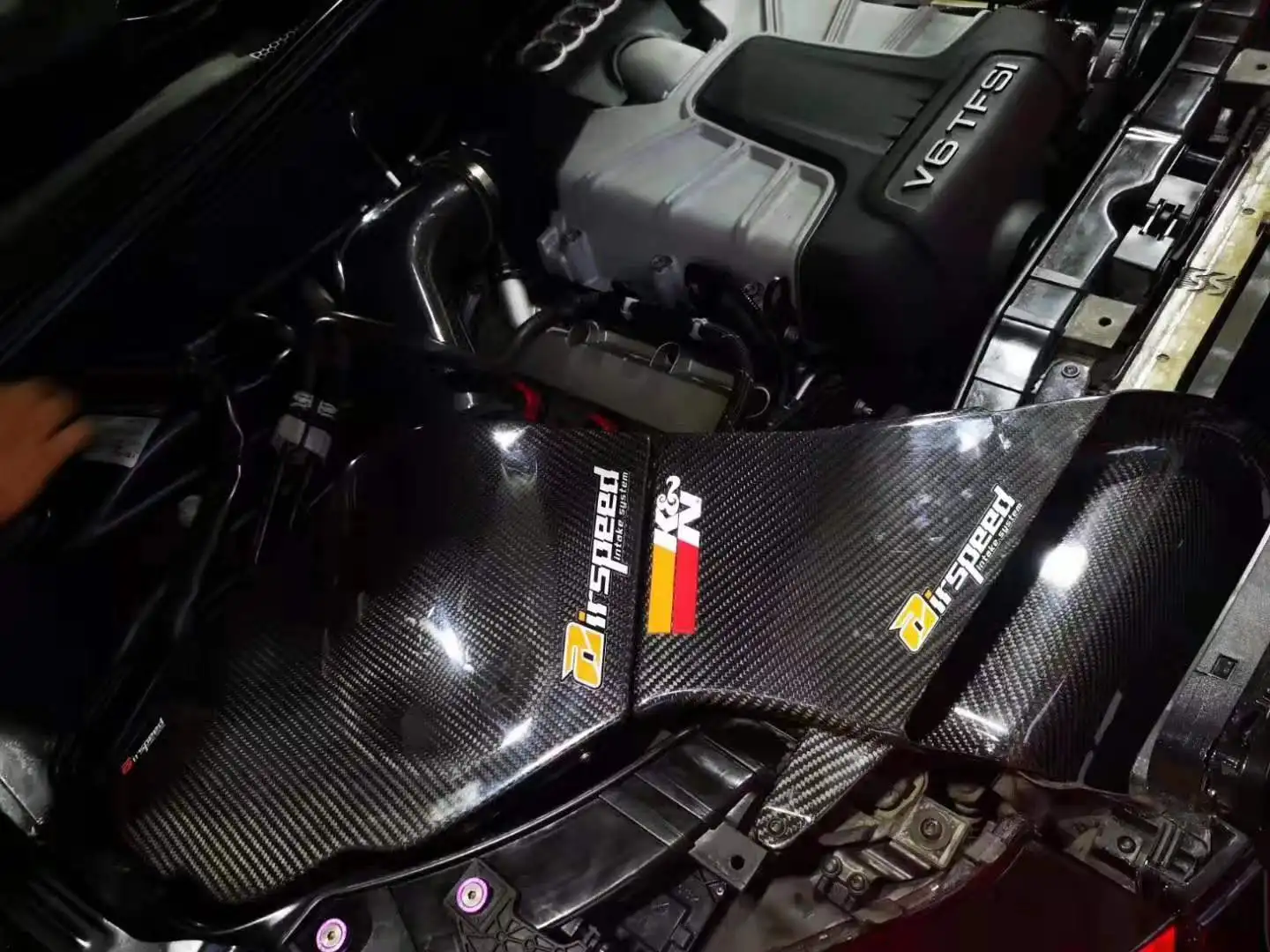 Hot Pressing Tank Craft Quality 100% Dry Carbon Fiber Cold Air Intake System for   S4 S5 B8 EA837