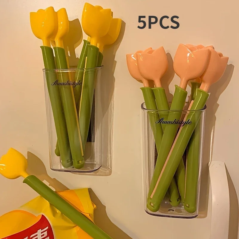 

5pcs Magnetic tulip sealing clip, moisture-proof and fresh-keeping clip for food plastic bags