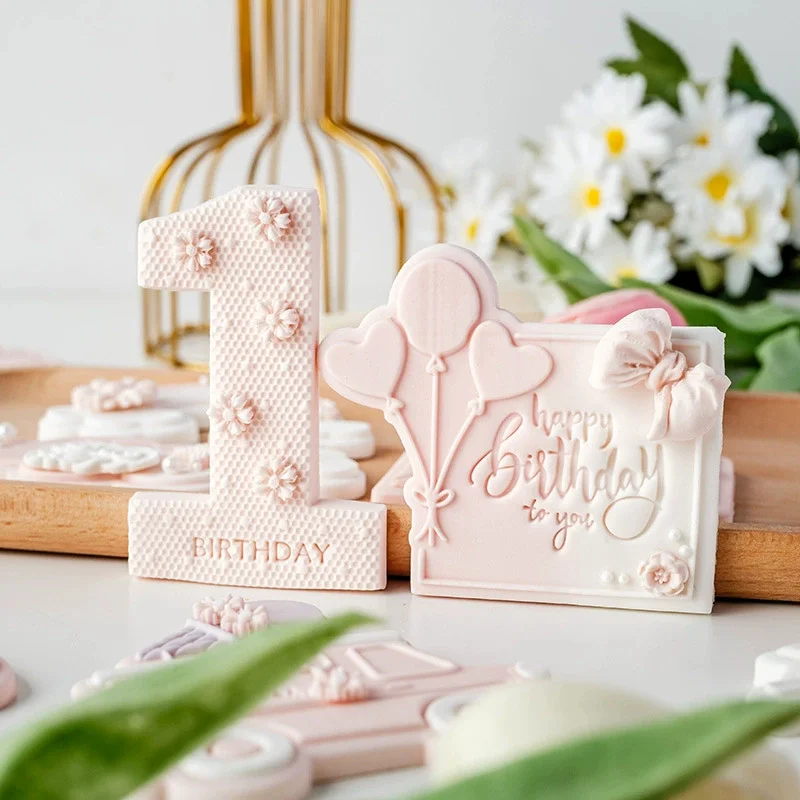 

Pink Princess Birthday Fondant Biscuit Mold Acrylic Pastry Baking Cookie Cutter 1 Year Birthday Cake Decoration Embosser Stamp