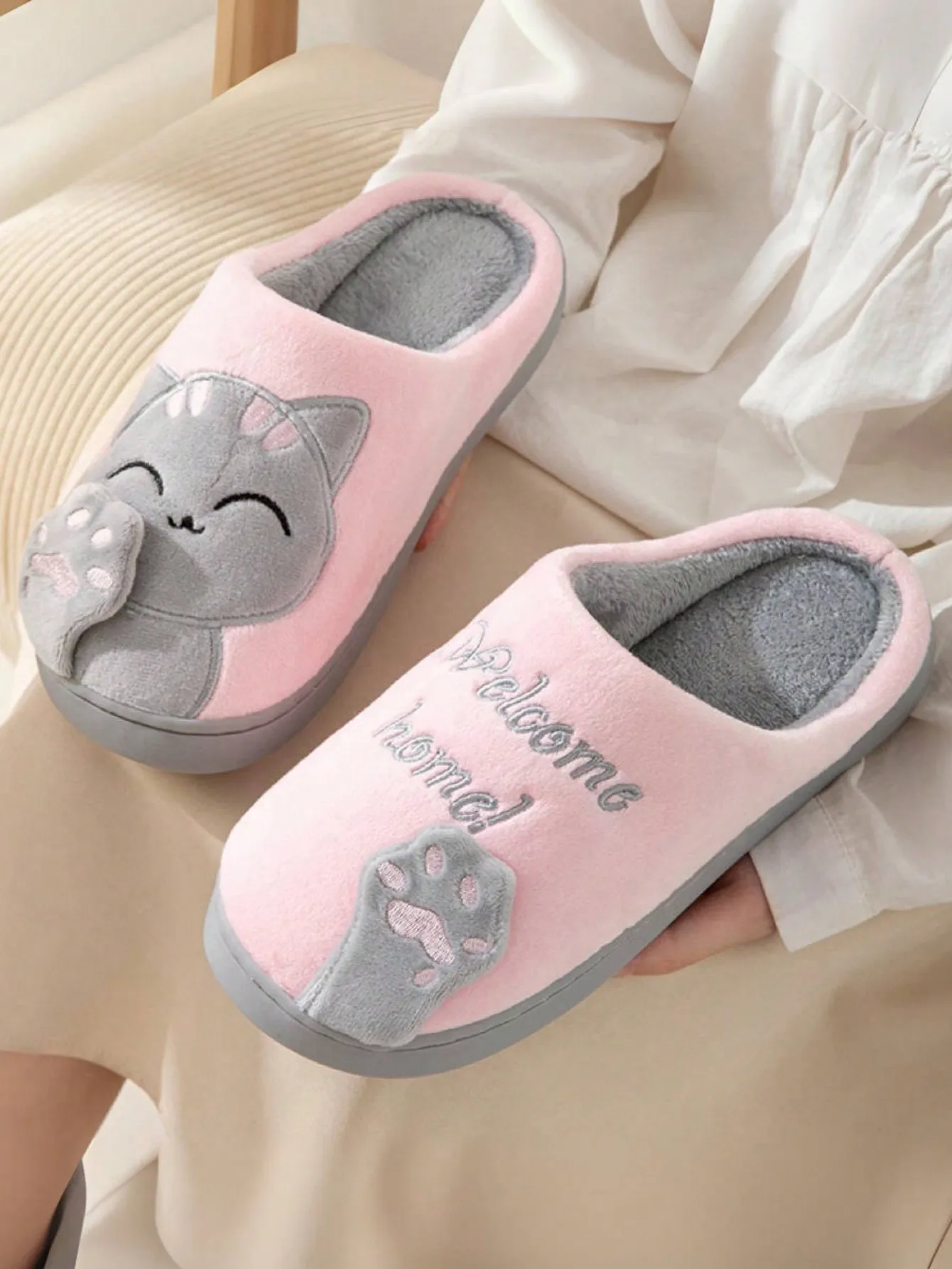 

Теплые мультяшные Maneki Neko, милые домашние хлопковые тапочки, парные флисовые тапочки для взрослых.