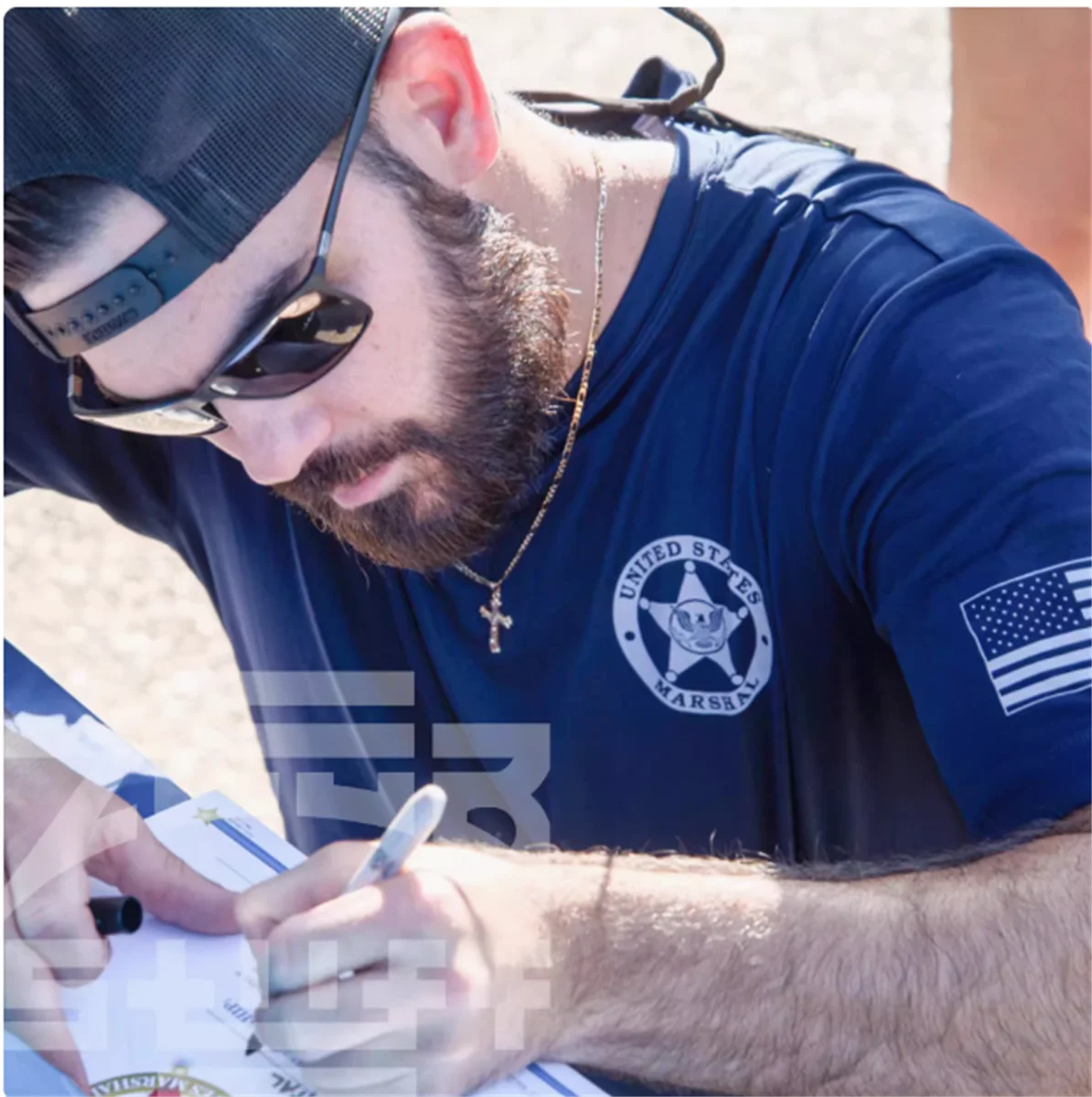 

US Marshals эластичная быстросохнущая тактическая футболка для физической тренировки