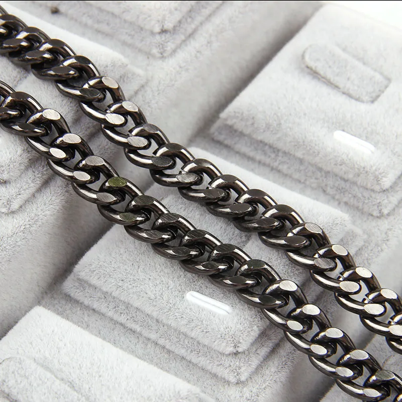 

Aluminum Metal Gun Black Flat Necklace Twisted Curb Chains Bulk Fit Bracelets Open Link Chain For DIY Jewelry Making Supplies
