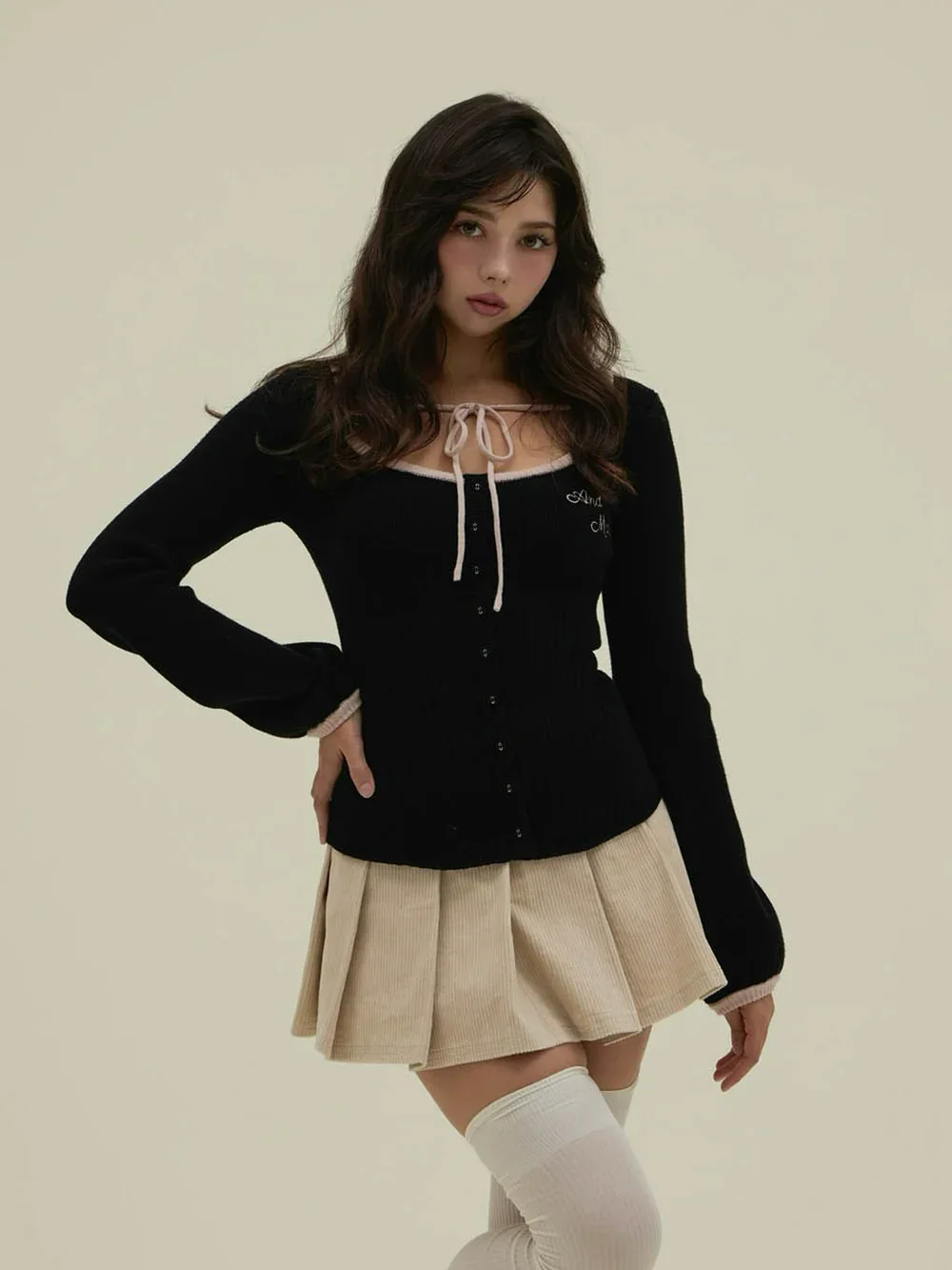 

Новые японские осенне-зимние утягивающие базовые трикотажные рубашки Colorblcok с квадратным воротником и длинными рукавами, женский свитер, топ (30 дней отправке)