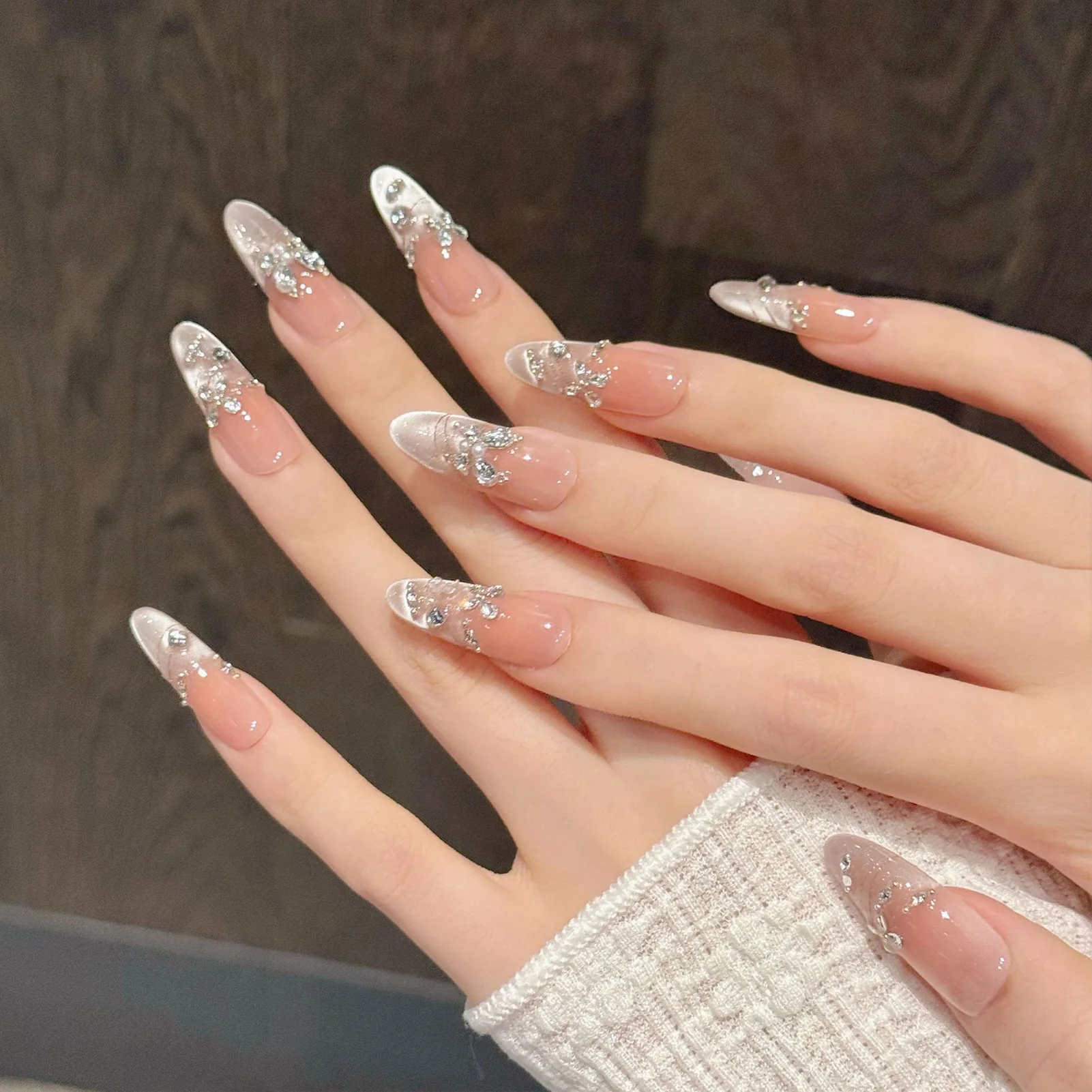 10pcs Handmade Press On Nails 3D Zircon Diamond Butterfly False Nails Decor Almond Wearable Cat's Eye Light Luxury Fake Nail Tip