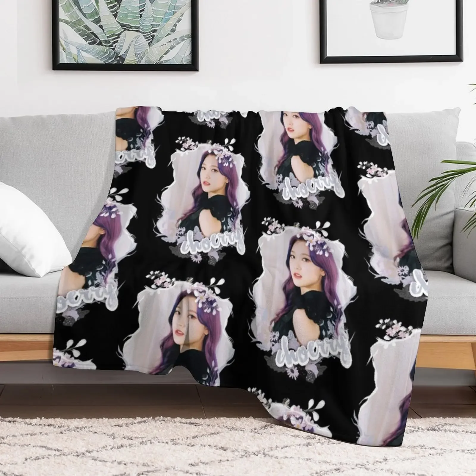 Loona - Choerry Throw Blanket Luxury Hairy Cute Plaid Blankets