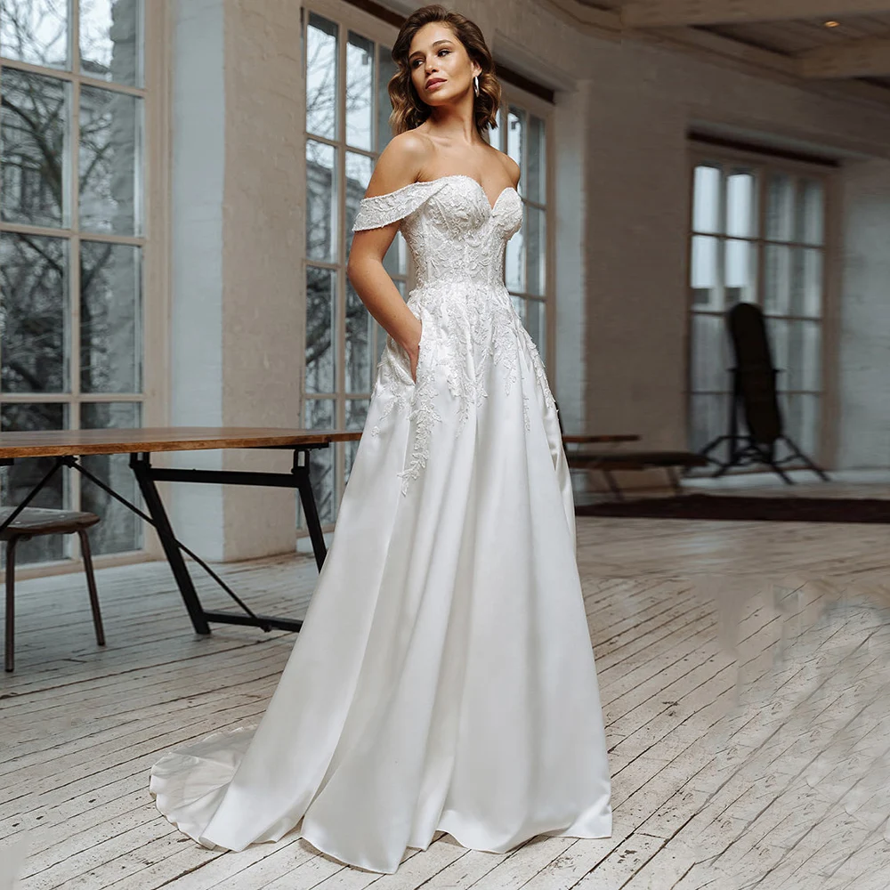 

Customized Weilinsha Chic Off the Shoulder Wedding Dress Eleagant Sweetheart Appliques Sweep Train Satin Backless Bridal Gowns f