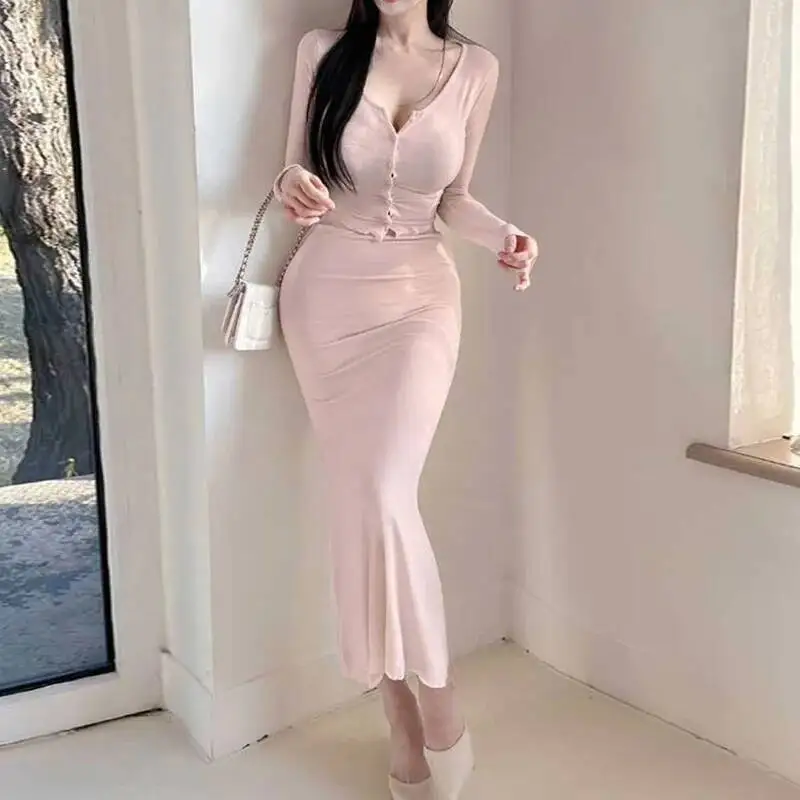 Korean Slim Sexy Chest-Enhancing Tight Short Long-Sleeve Cardigan + Mermaid Half Two Piece Skirt Set For Women Skirts Set LW8W