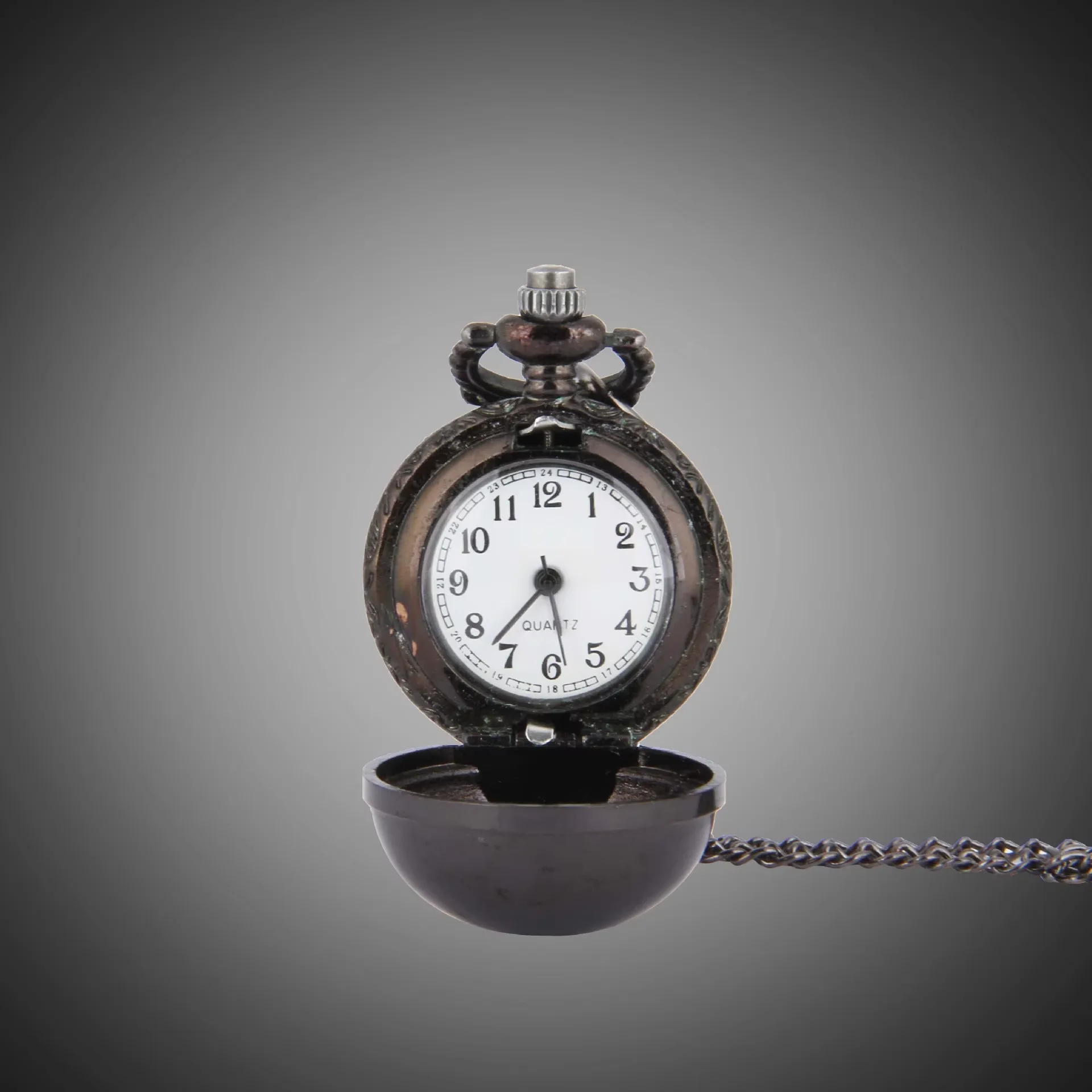 6110Fashion Retro Two-faced Pocket Smooth And Bright Watch Silver Pocket Watch With Necklace Pocket watch Two Colors To Choose