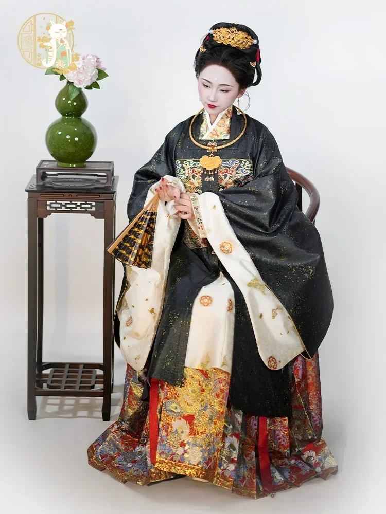 Original Ming Dynasty Hanfu Autumn and Winter Square Collar Half Sleeve Mending Dress Cross Collar Long Coat Horse Face Skirt