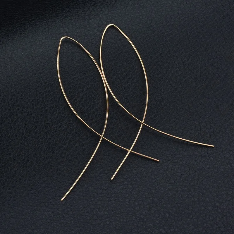 Простой-абстрактный-полый-фотоэлемент-для-женщин-металлическая-проволока-фотоэлемент-Модные-индивидуальные-украшения