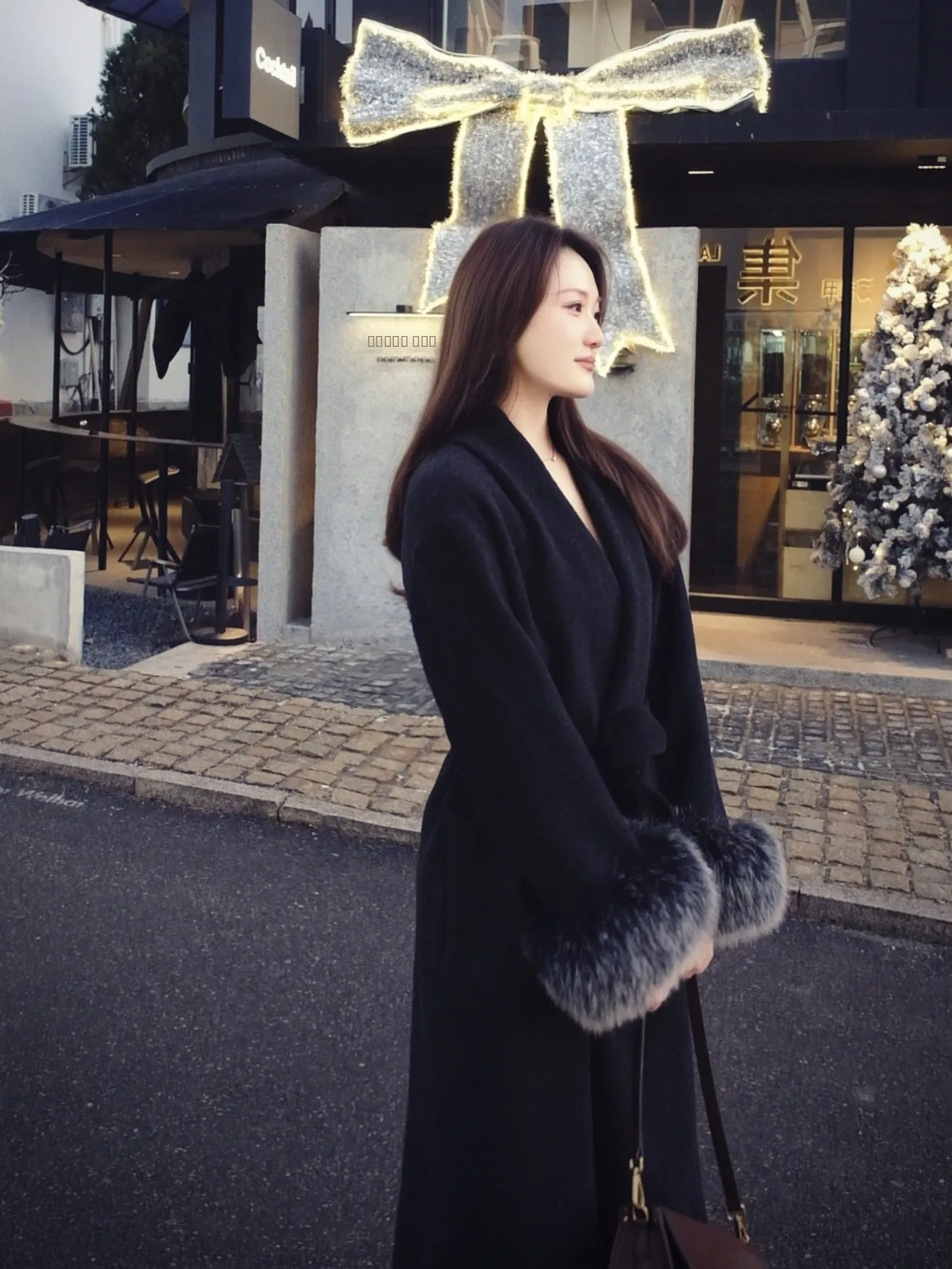 

Винтажное шерстяное пальто Zhaoyouzhen с V-образным вырезом, на пуговицах, с завышенной талией, приталенное, с длинными рукавами, на открытом подоле, женское