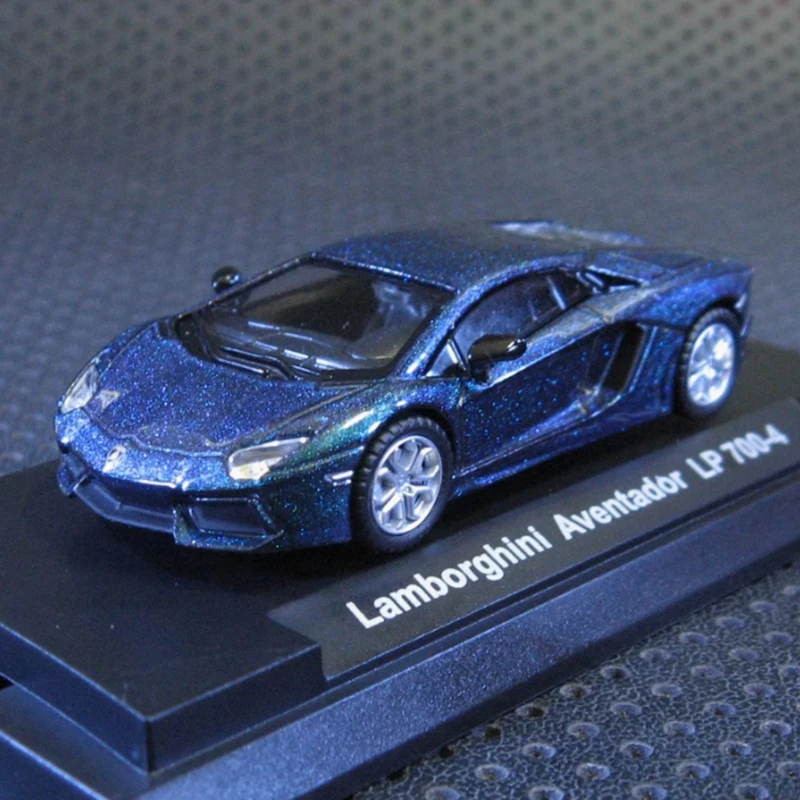 Kyocho Made 1:64  Aventador LP700 Alloy Model Car Adult Souvenir Classic Static Display Collection Toy Gift