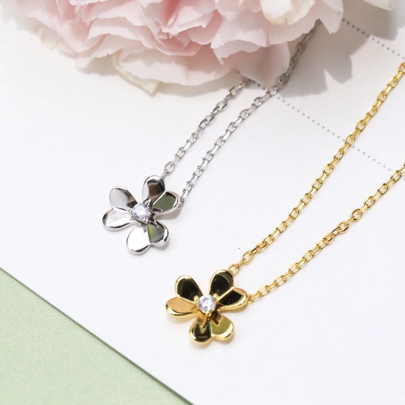 

Classic S925 Sterling Silver Clover Petal Necklace Women's Sweet Simple Fashion Fine Jewelry Anniversary Gift