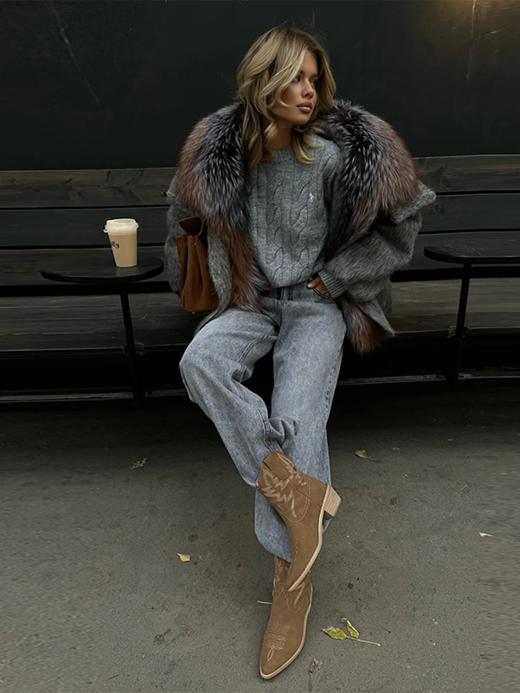 سترة فاخرة أنيقة بياقة من الفرو الصناعي للنساء معطف فروي بجيب مقسم من الصوف 2025 موضة جديدة للسيدات لخريف وشتاء ملابس الشارع #4
