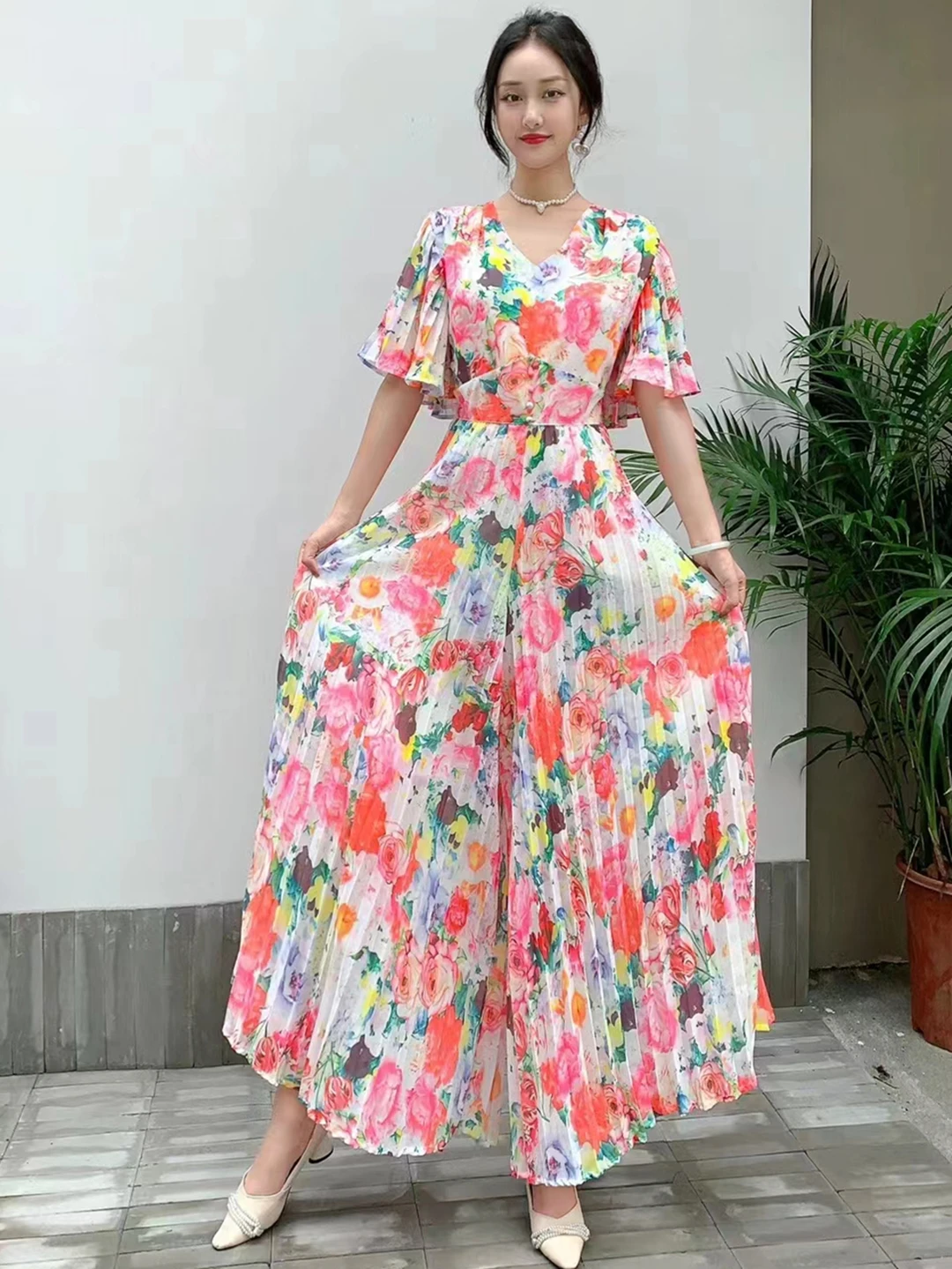 2024 New Summer Women V-Neck Speaker Sleeve Slim Jumpsuit Sweet Gorgeous Floral Pleated Wide Leg Long Pants Jumpsuits 5 Colors