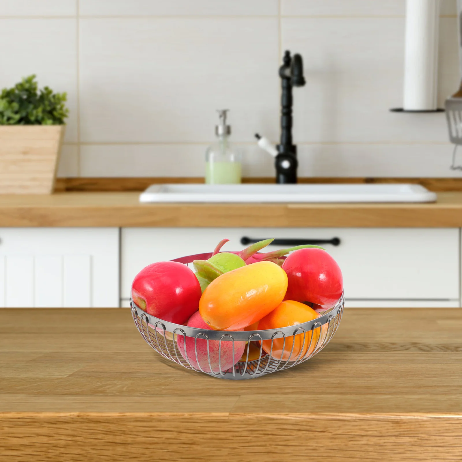 

Stainless Steel Metal Wire Fruit Basket Hollow Wire Design Storage Basket for Kitchen Vegetable Bread Holder Banana Holder