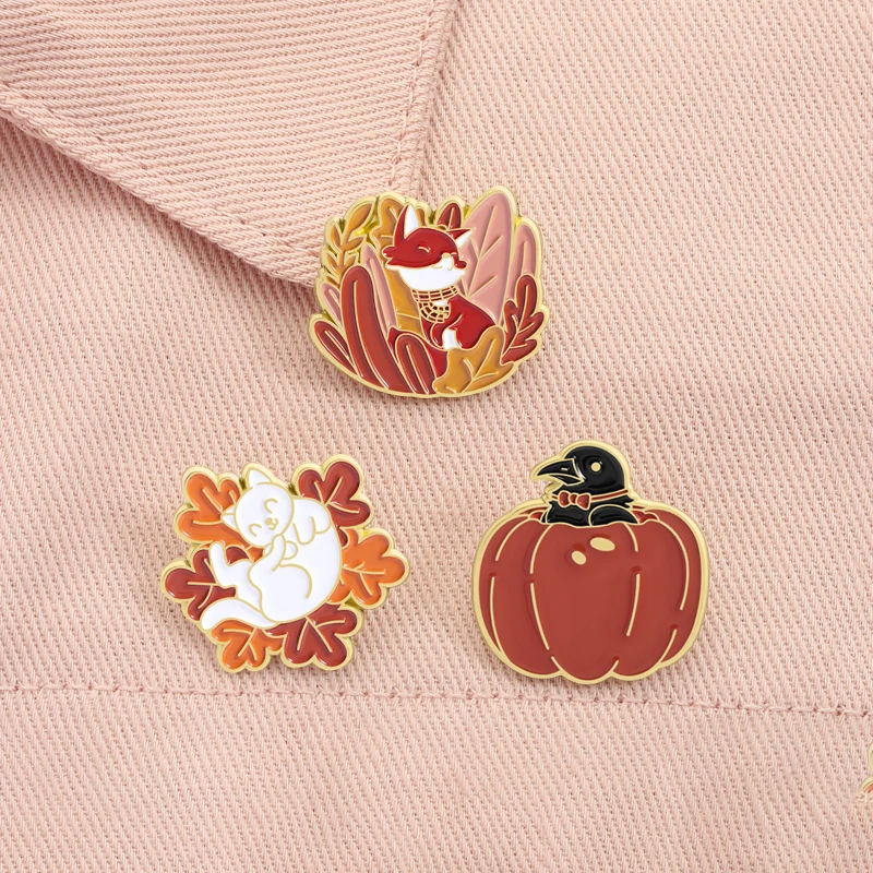 Herbst Thanksgiving Tiere Emaille Pins Niedliche weiße Katze Fuchs Krähe Tier Broschen Revers Abzeichen Festival Schmuck Geschenke für Freunde