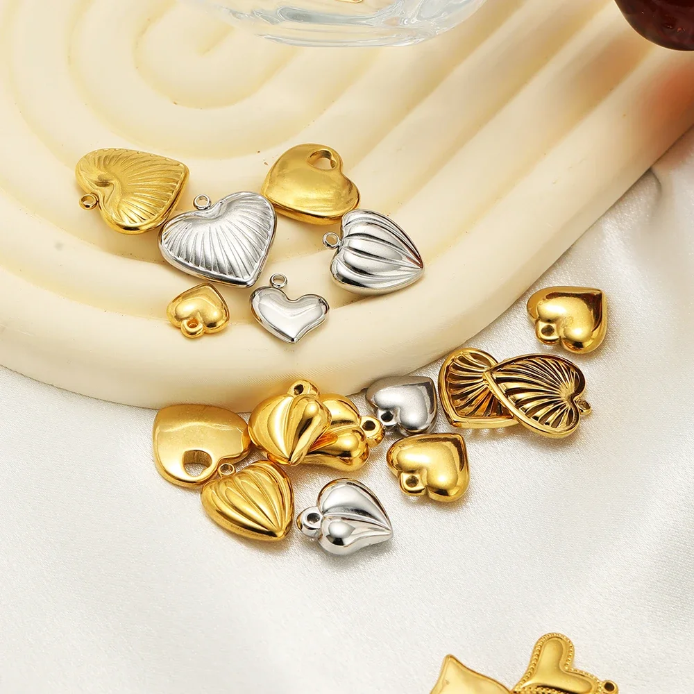 5Pcs Stainless Steel Multiple Styles Heart Charms 18k Gold Plated Pendants DIY Women Necklace Earrings Findings Jewelry Supplies