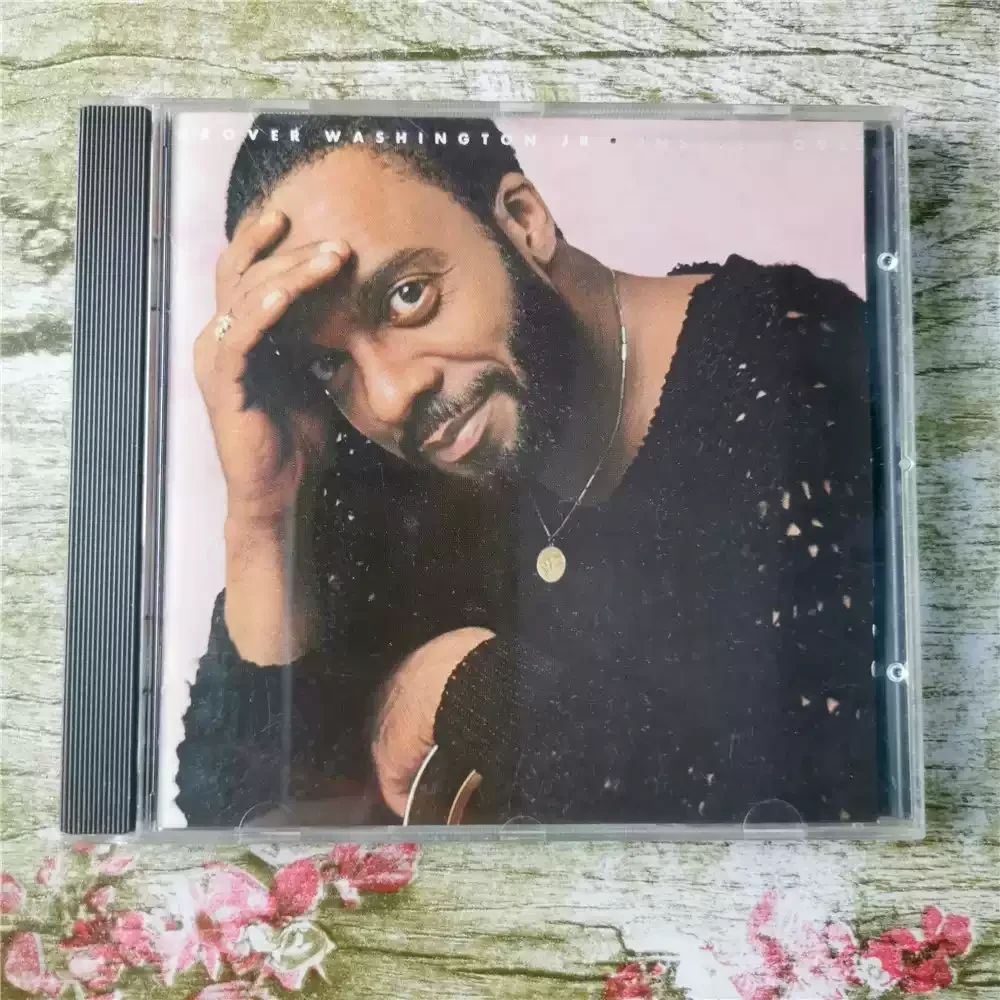 CD Grover Washington Jr. Movimenti interni È un album jazz rilasciato da sassofono Virtuoso Grover Washington Jr. nel 1984