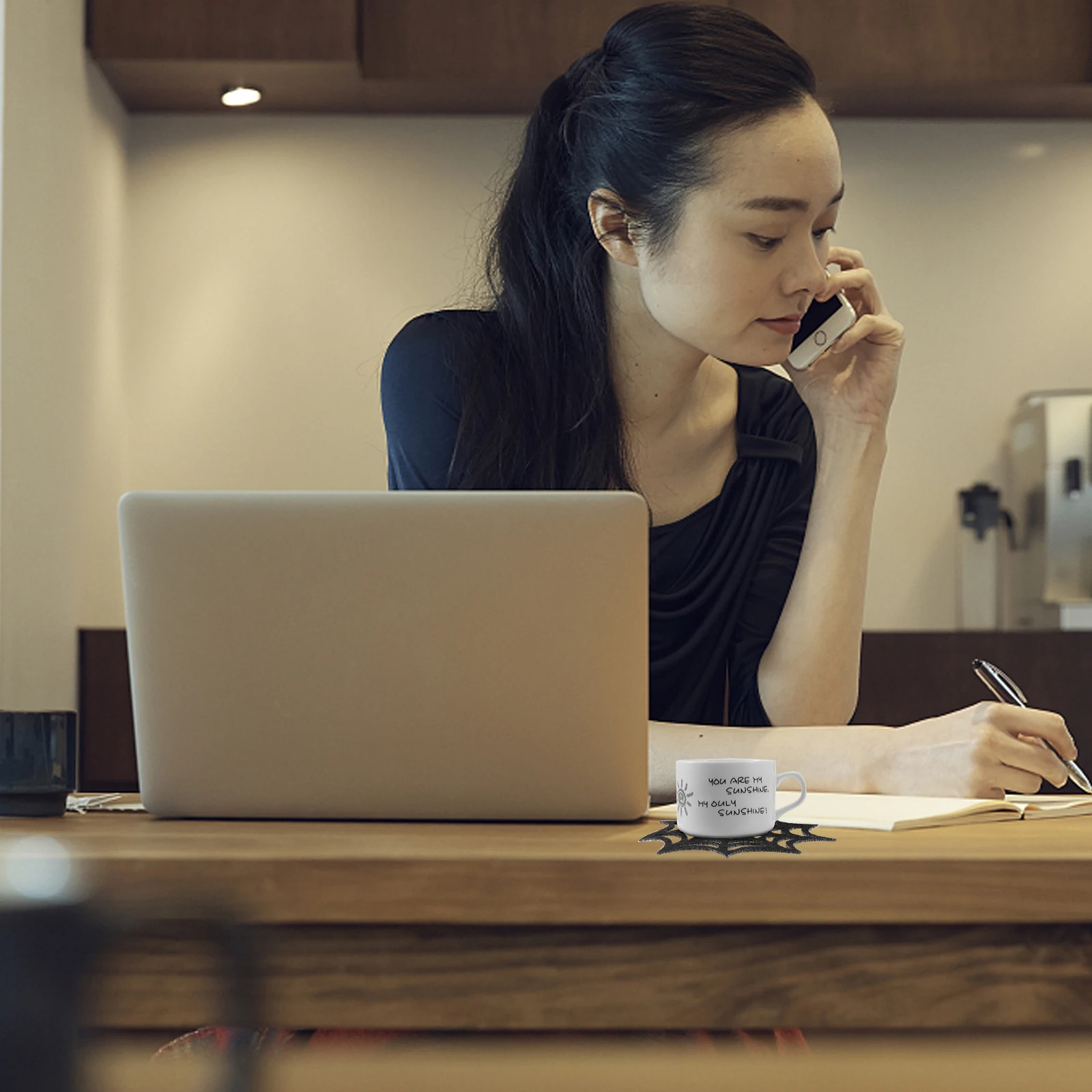 

10 шт., подставки в виде паутины, подставка для столовых приборов на Хэллоуин, термостойкая защита для стола, чашки, столовые приборы, товары для праздничной вечеринки