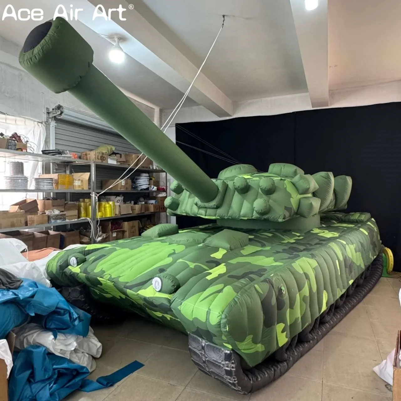 Gigantisch opblaasbaar tankwagenmodel voor buiten CS Battle Game Opblaasbare militaire auto Feestdecoratie en reclame Display Prop