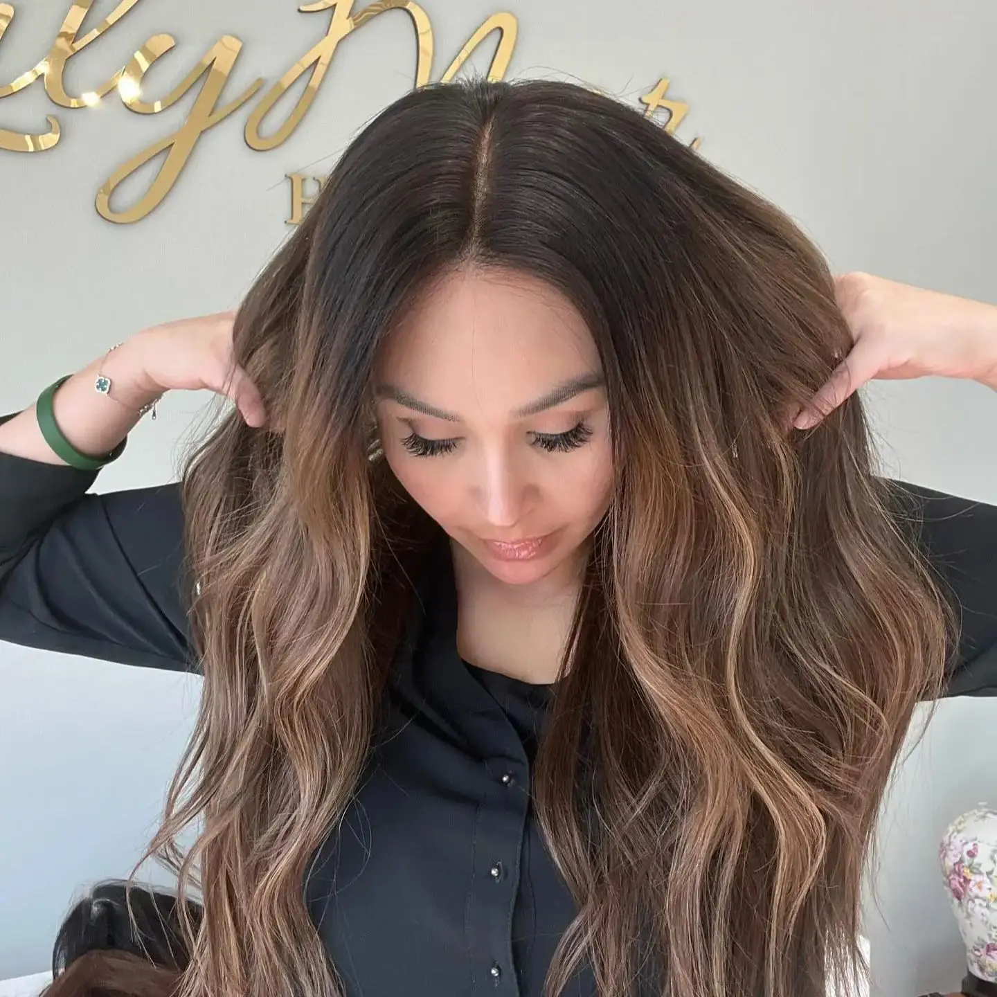 

13x4 Swiss Lace Ombre Chestnut Brown Futura Wig High Quality Long Slightly Wavy 24 Inches Synthetic Hair For Women Glueless Wig