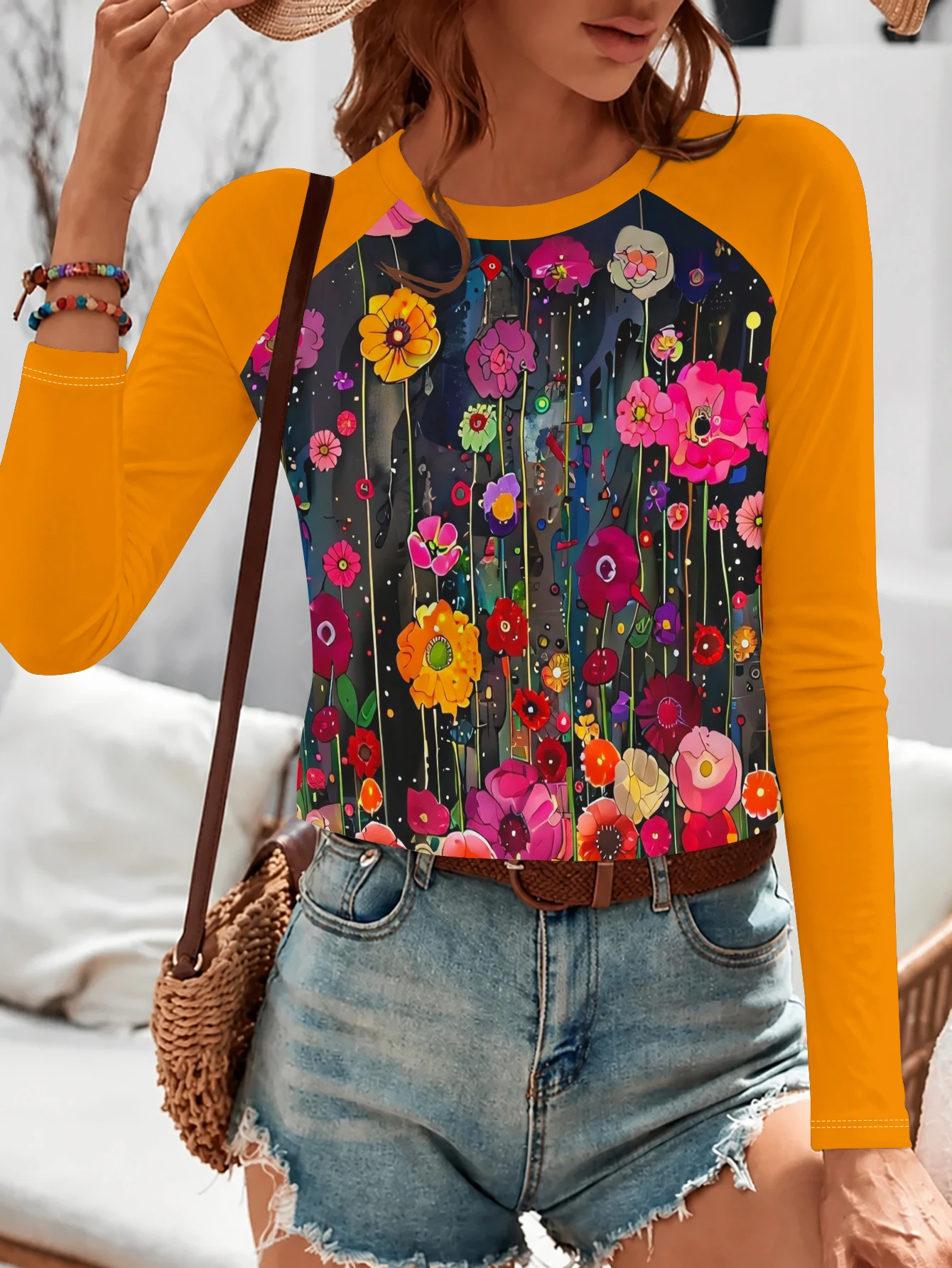 Printed Floral Shirt - Kaos Wanita Motif Bunga Cerah Seluruh