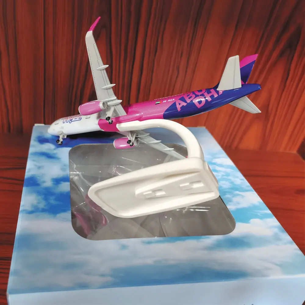 20Cm Wizz Air A321 Model Vliegtuig A320 Neo Wizz Air Airlines Hars Diecast Vliegtuig Miniatuur Vliegtuig Bouwpakket