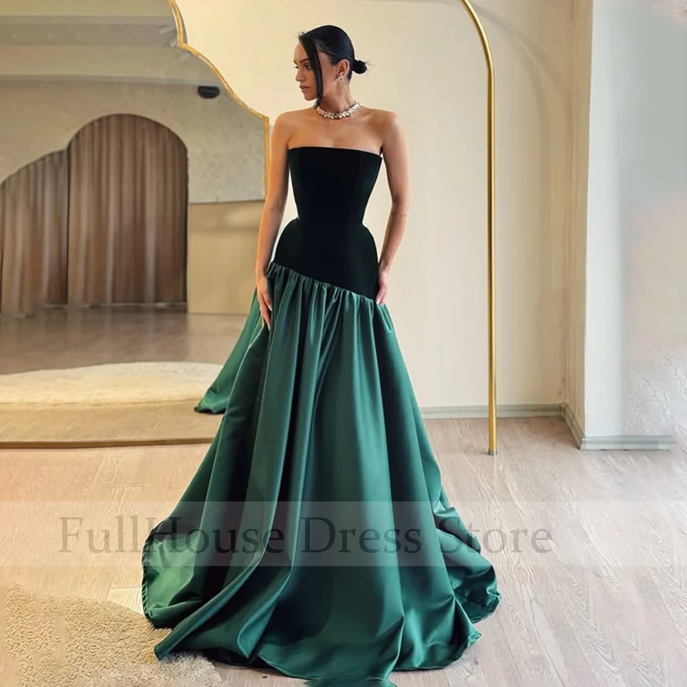 

Bespoke Occasion Sleeveless Pleated Backless Formal Evening Gown A-line Draped Boat Collar Floor Length Prom Dress with Court