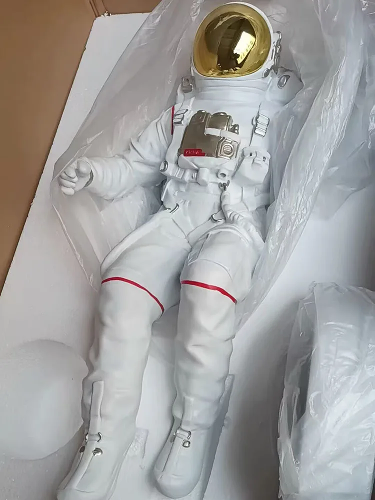 Large Astronaut Floor Statue, Resin Spaceman Sculptures, Nordic Home Decor Ornaments for Living Room Hallway, Housewarming Gifts