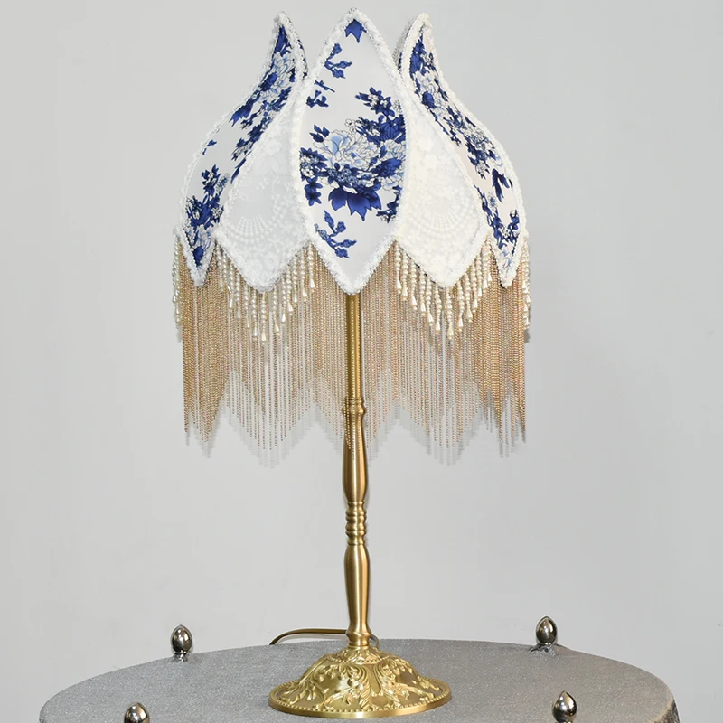 

French retro blue and white porcelain, white pearl copper bead chain, all brass desk lamp floor lamp lampshade for home use